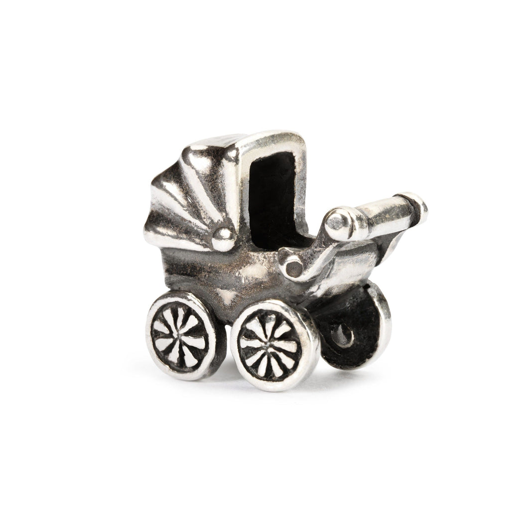 Trollbeads Baby Buggy Bead | Artikelnummer: TAGBE-20044 | Gewicht: 3,45 g | Hauptwerkstoff: Silber | Designer: Kristian Krysfeldt