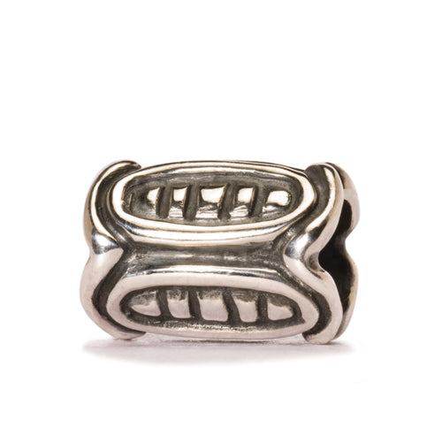 Trollbeads Wikinger | Viking Bead | Retired | Artikelnummer: TAGBE-20012 | Hauptwerkstoff: Silber | Designer: Eske Storm