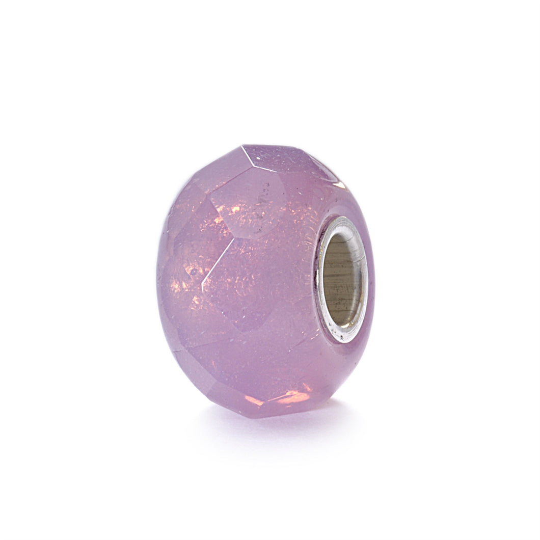 Trollbeads Pink Prism | Retired | Artikelnummer: TGLBE-10359 | Hauptwerkstoff: Glas | Designer: Lise Aagaard