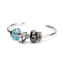 Trollbeads Armspange Silber mit Beads aus der Herbst 2018 Kollektion Erlebe Abenteuer | Silver Bangle with Beads from the Autumn Collection 2018 Adventure Begins