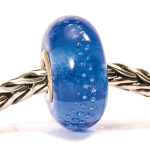 Silberne Spur Blau | Silver Trace Bead Blue/Cerise | Retired | Artikelnummer: TGLBE-10055 | Hauptwerkstoff: Glas | Designer: Lise Aagaard