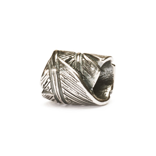 Trollbeads Feder | Feather Bead | People's Bead 2012 | Artikelnummer: TAGBE-10017 | Hauptwerkstoff: Silber | Designer: Carolyn Brettell
