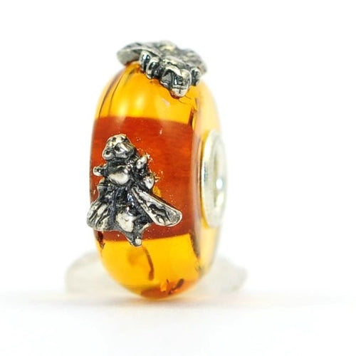 Trollbeads Day 2018 | Wings of Amber | Limited Edition | Zwei Bienen aus Silber | Artikelnummer: TAMBE-00022 | Hauptwerkstoff: Bernstein | Designer: Lise Aagaard