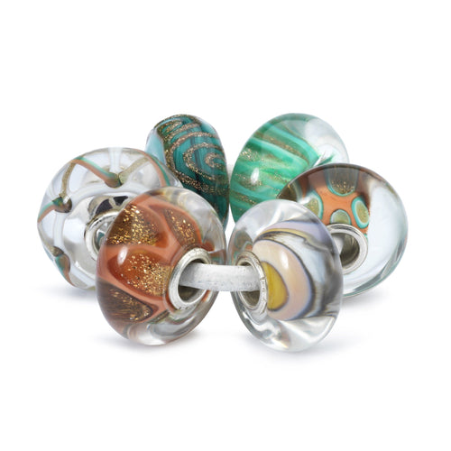 Trollbeads Bezaubernde Tage Set | Enchanted Days Kit | Artikelnummer: TGLBE-00141 | Hauptwerkstoff: Glas | Designer: Tashi, Dhundup and Dolma