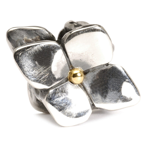 Trollbeads Kletterhortensie | Climbing Hydrangea Pendant | Silber und Gold | Artikelnummer: TAGPE-00029 | Hauptwerkstoff: Silber | Designer: Søren Nielsen