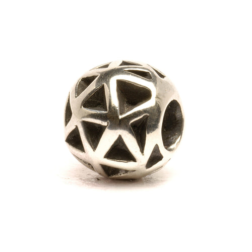 Trollbeads Triangles Bead | Retired | Artikelnummer: TAGBE-20079 | Hauptwerkstoff: Silber | Designer: Søren Nielsen