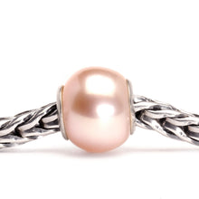 Trollbeads Rosa Perle | Pink Pearl Bead | Artikelnummer: TAGBE-00087 | Hauptwerkstoff: Silber | Designer: Lise Aagaard