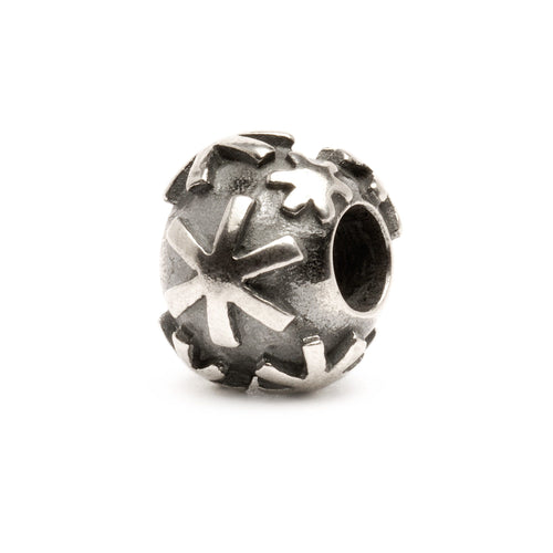 Trollbeads Schnee | Snow Bead | Artikelnummer: TAGBE-20091 | Hauptwerkstoff: Silber | Designer: Lise Aagaard